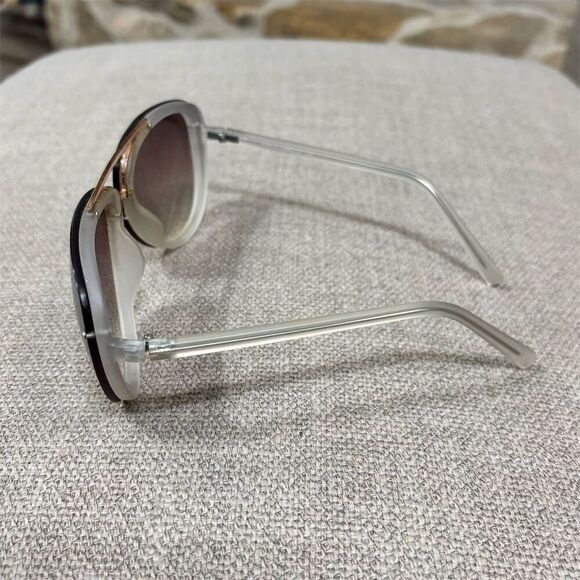 Vince Camuto Aviator Style Sunglasses Mirrored Lens - Picture 3 of 7